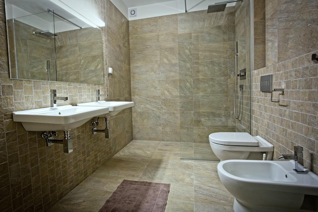 Vinarsky Penzion Strachotice Ruang foto